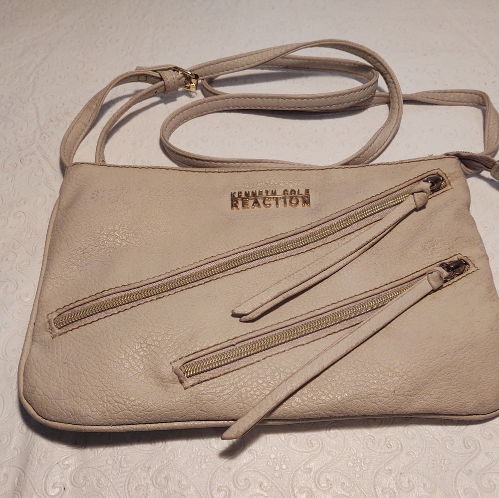 Kenneth Cole Reaction Ivory Crossbody Purse
